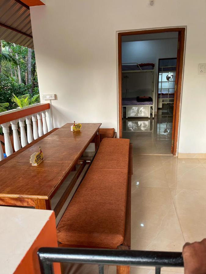 Bonds Hostel Candolim Exteriér fotografie